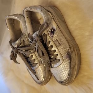 XTI silver sneakers